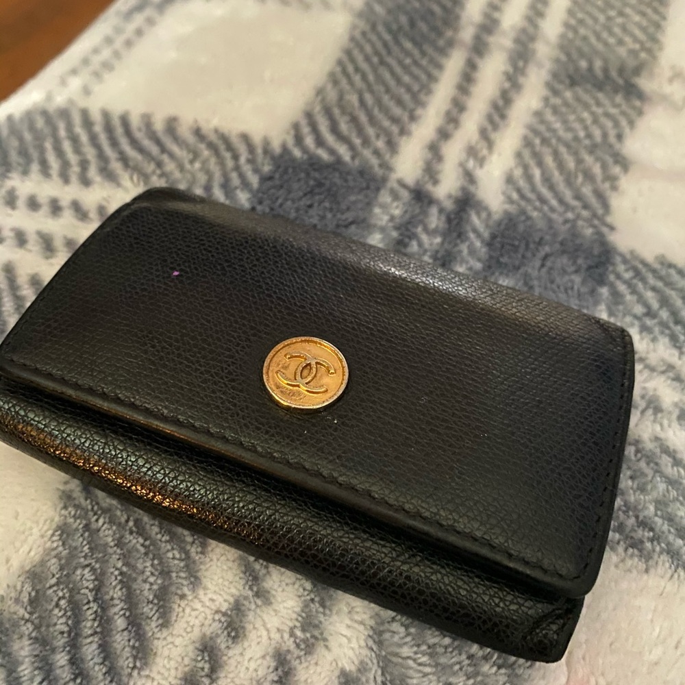 Chanel key ring wallet